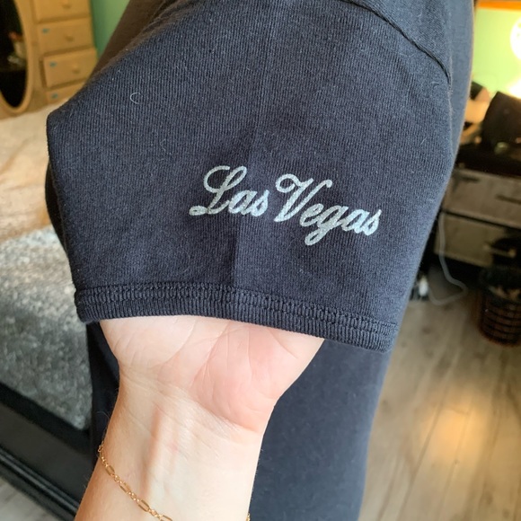 Mamma Mia! Las Vegas ABBA Metallic Black Women’s T Shirt Sz XL Fits Like A Med - Picture 2 of 6